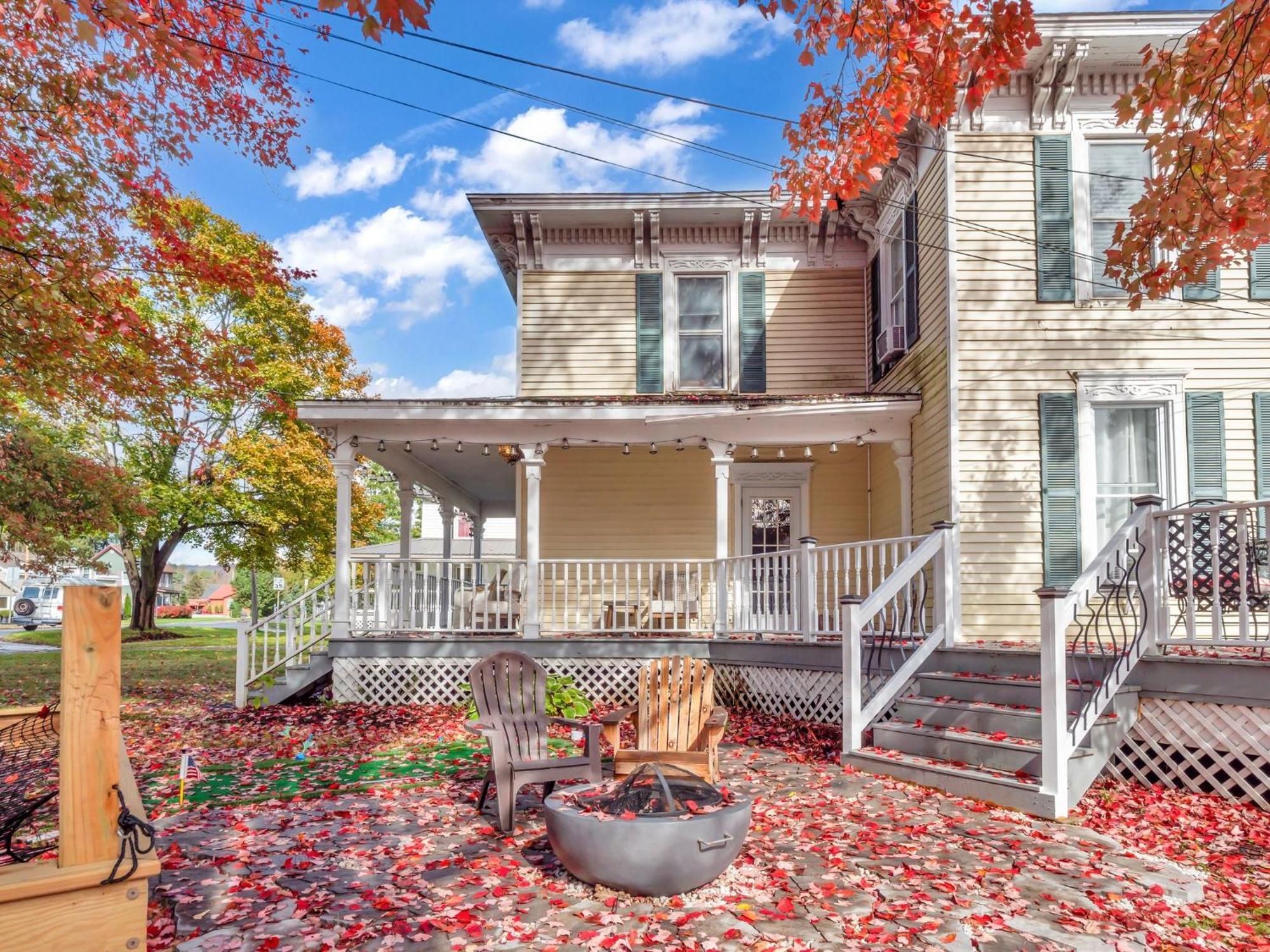 The Kelly House - 4 Bedroom Historic Lodge - Downtown エリコットビル エクステリア 写真