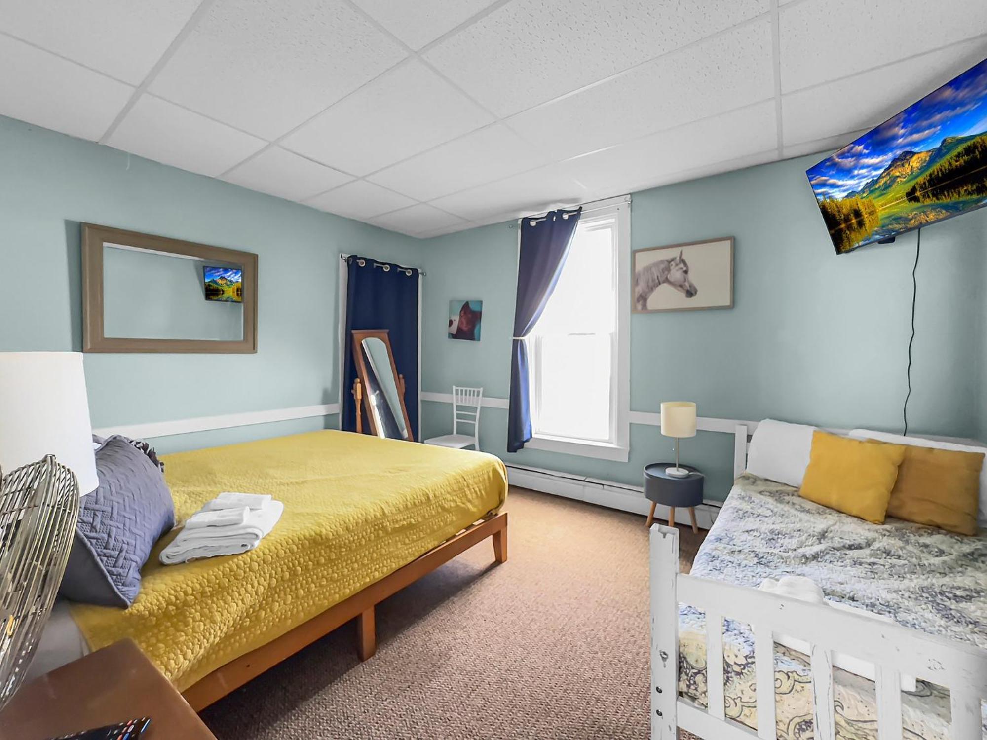 The Kelly House - 4 Bedroom Historic Lodge - Downtown エリコットビル エクステリア 写真