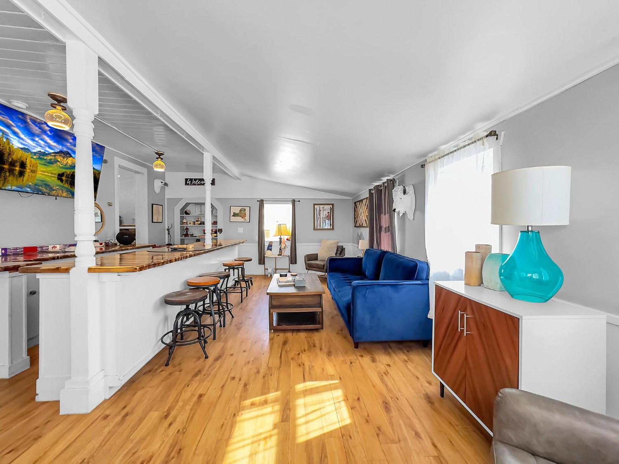 The Kelly House - 4 Bedroom Historic Lodge - Downtown エリコットビル エクステリア 写真