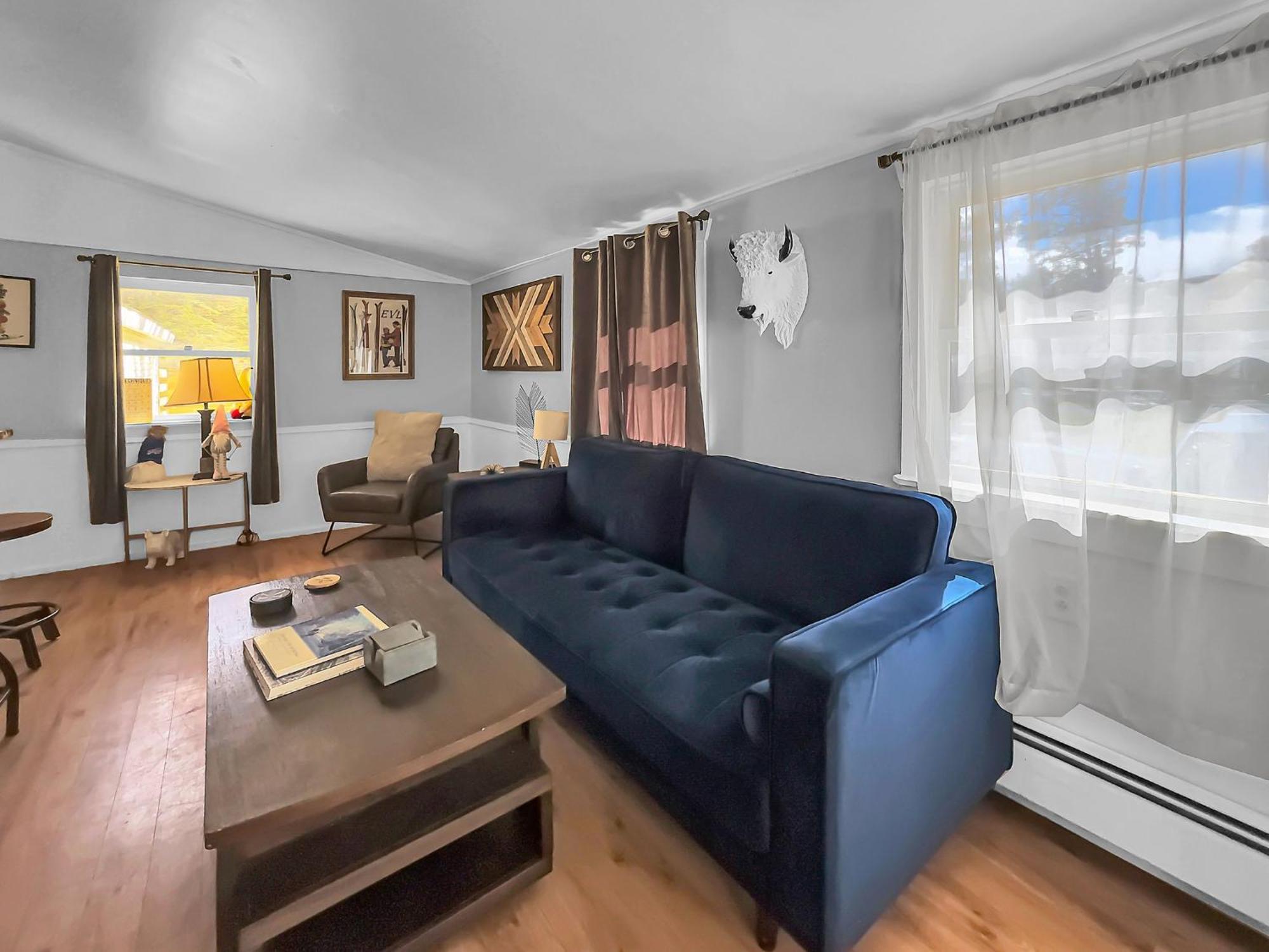 The Kelly House - 4 Bedroom Historic Lodge - Downtown エリコットビル エクステリア 写真